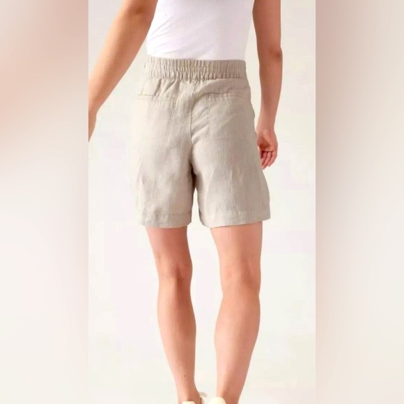 Athleta Voyager 7 inch Linen Shorts - Picture 2 of 7